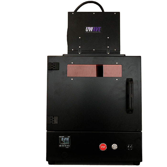 UCUBE-15 integré sur une UV CHAMBER.